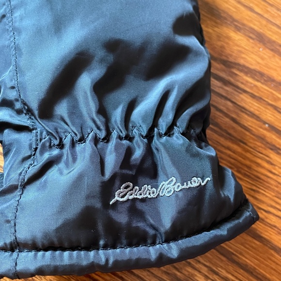 Like-New Women’s Black Eddie Bauer Touch Screen Gloves - Size Small - Picture 2 of 6